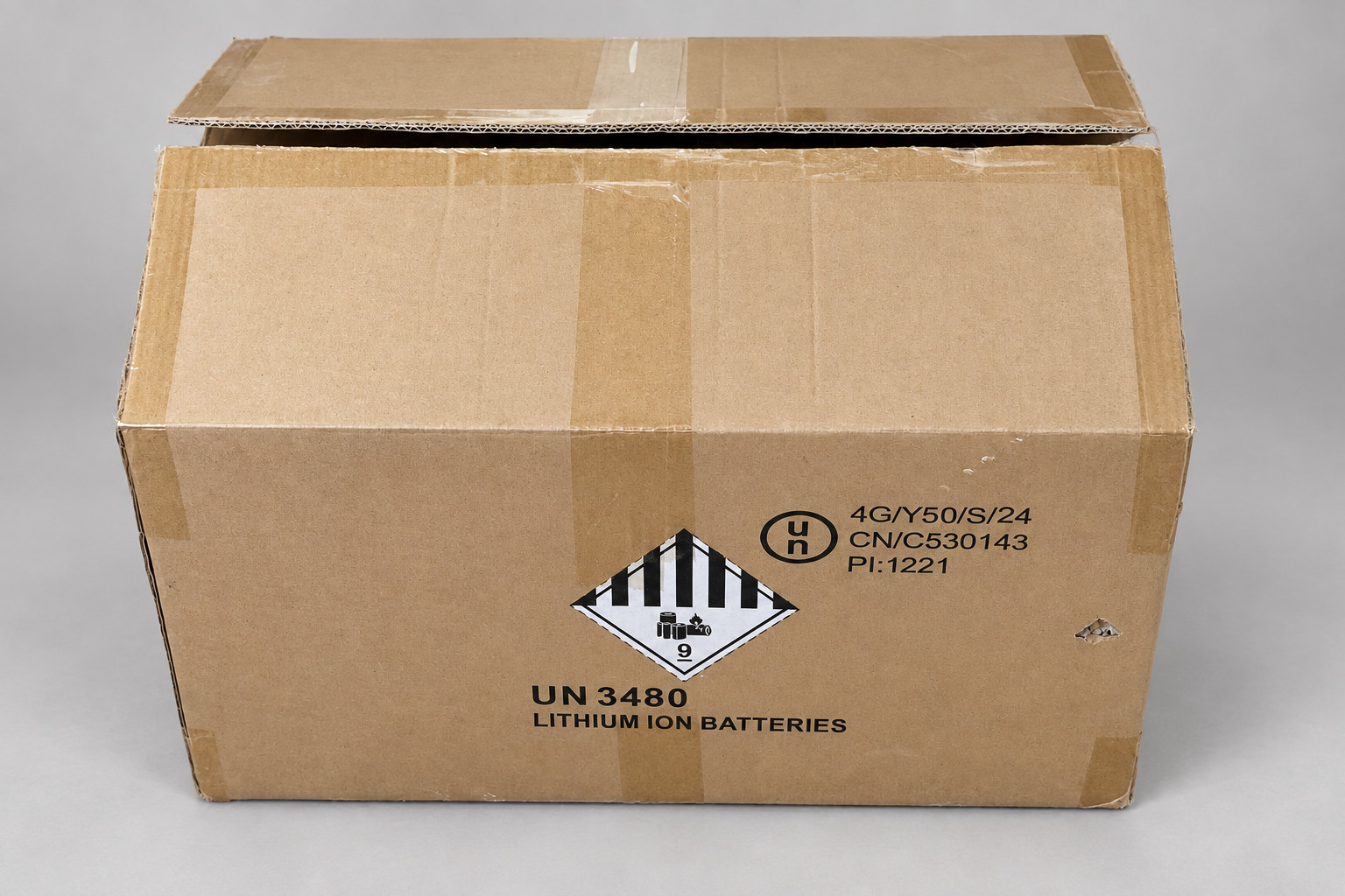 Транспортная коробка аккумулятора SCIFP12200 Sacred Sun