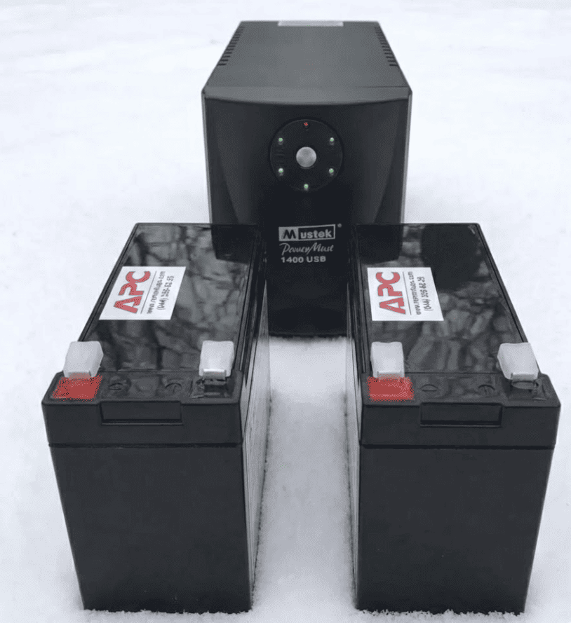 ДБЖ Mustek PowerMust 1400 USB та комплект нових акумуляторів 9Ah High Rate